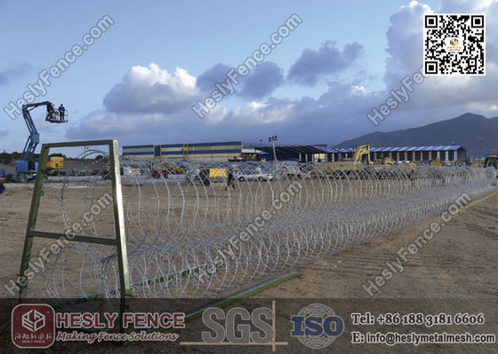 الصين نظام مقطورة الحاجز الشائك العسكري السريع الانتشار من HESLY المزود