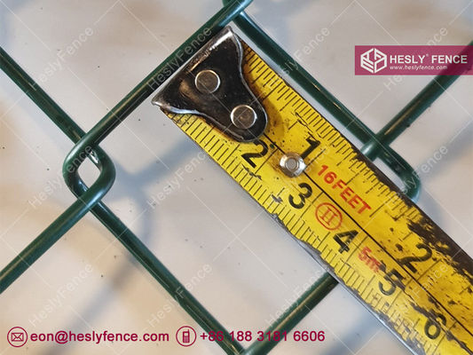 حاجز الربط السلسلة لمحيط المطار ♪ "Y" عمود و أعلى سلك الحلاقة ♪ 2 ثقب الماس ♪ Hesly السياج - الصين المزود