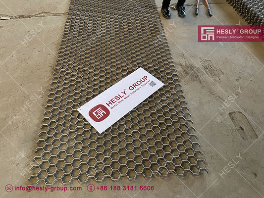 شبكة سداسية SS304 مقياس 14 مقاس 50 مم من النوع H | شبكة معدنية سداسية أمريكية لتبطين الأفران المقاومة للحرارة المزود