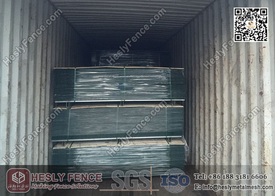 2.0m ارتفاع X 2.5m عرض حلف السلك الأمن الشبكة الألواح السياجية مع اللون الأخضر PVC مطلية المزود