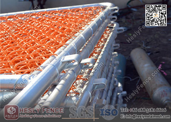 1.1 متر ارتفاع × 2.5 متر عرض اللون البرتقالي PVC المغلفة سلسلة ربط لوحات المبارزة المؤقتة AS4687-2007 المزود