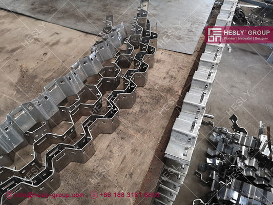 بطانات مجاري شبكية سداسية، فولاذ مقاوم للصدأ 310S، عمق 2 بوصة، مقياس 14، فتحة سداسية 2 بوصة، مصنع HESLY الصين المزود