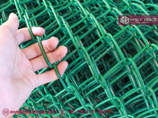 نسيج الفينيل الأخضر للأسلاك السلسلة. شبكة أمان محيط الهليديك. فتحة 50×50 ملم. حافة المفاصل. المزود