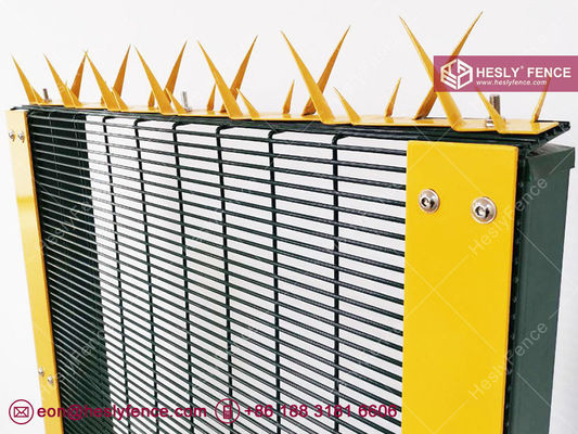 358 سياج شبكي عالي الأمان | مقاوم للتسلق والقطع | مطلي بالمسحوق الأسود | لوحة 2.5 × 3.0 متر | HeslyFence، الصين المزود