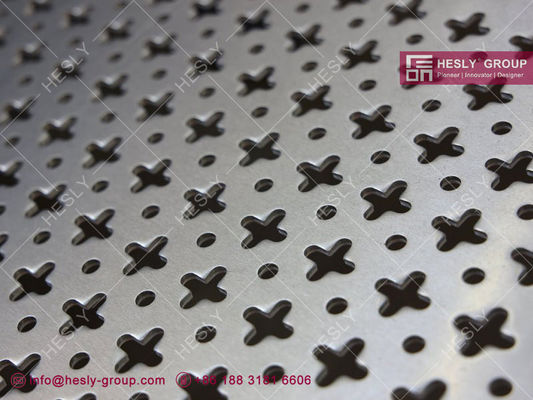 لوحة معدنية مثقبة | نمط فتحة الفتحة | الحفرة المربعة | سمك 2 ملم | مجلفن | مصنع هيسلي للشبك المعدني الصيني المزود