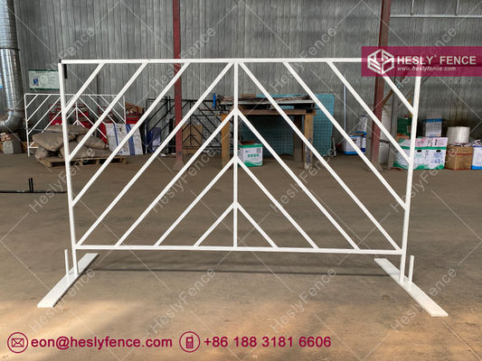 ارتفاع 1.1m Mod Elite Steel Fence Panel 6' crowd barrier أسود سياج شيفرون مسحوق أبيض اللون المزود