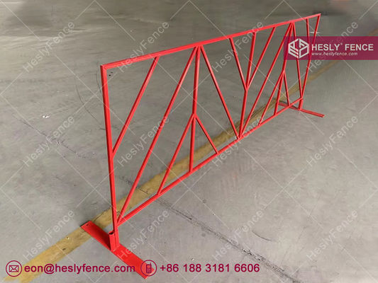 حواجز الحواجز للبيع، ارتفاعها 1.1 متر، وعرضها 2.2 متر، الحواجز الحمراء المزود