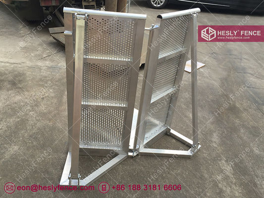 حاجز المسرح الألومنيوم الأسود. حاجز الحفلات الموسيقية المقوى بالبودر. حاجز المسرح موجو. المزود