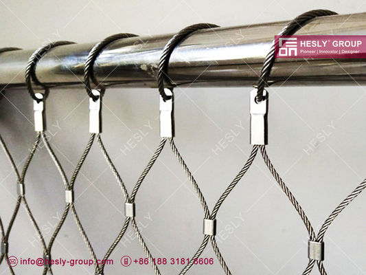 شبكة أمان محيط مهبط طائرات CAP437، اختبار حمولة سقوط 125 كجم | العرض 1.5 متر | شبكة حبال سلكية SS316 بقطر 3.0 مم | HeslyFence، الصين المزود