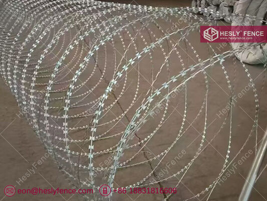 ملف الأسلاك الشائكة كونسرتينا BTO-10، ملف قطره 600 مم، أسلاك الفولاذ المجلفنة بالغمس الساخن، العلامة التجارية HESLY، مصدر صيني المزود