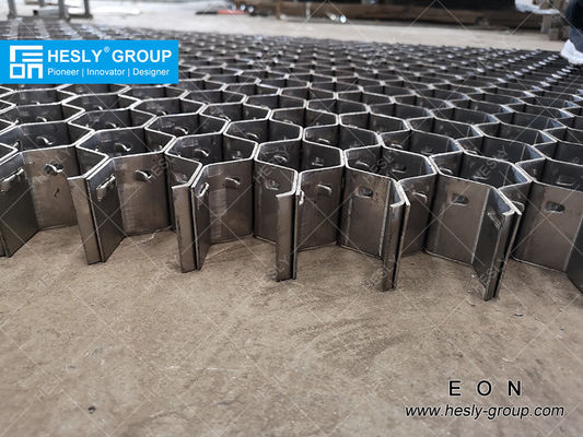 الصلب المقاوم للصدأ 310S شبكة معدنية هيكس، سمك 50mm، ثقب هيكس 48mm، 3'X10'، صانع الصين عالية الجودة المزود