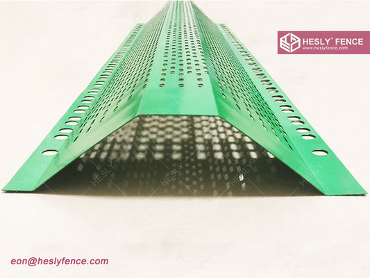 سقف الهواء من الفولاذ المموجة صفيحة مثقوبة نسبة فتح 30% مكافحة الغبار في ساحة الفحم المزود