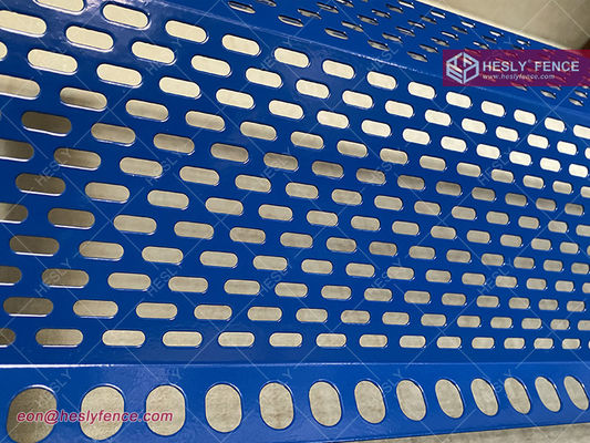 نسبة فتح 30% حاجز كسر الرياح طول 3m RAL5005 مسحوق الأزرق المزود