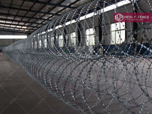 محرك الأمان المحمول محرك راديو الحاجز Razor Barrier trailer المزود