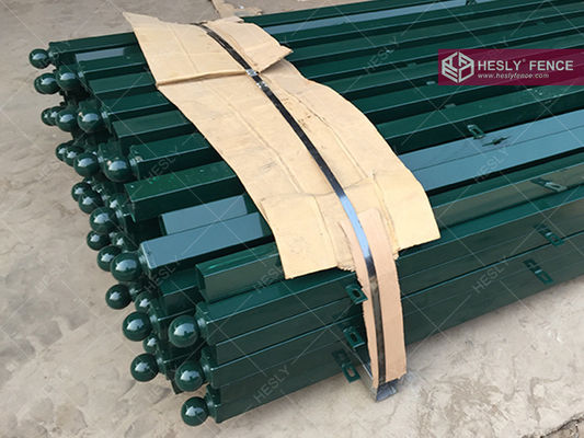 سياج فولاذي المزود