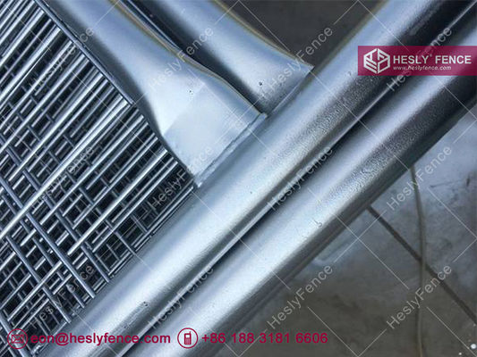 سياج شبكي مؤقت | عرض 2.1 متر × 2.4 متر | أقدام مطاطية معاد تدويرها | مصدر المصنع Hesly الصين المزود