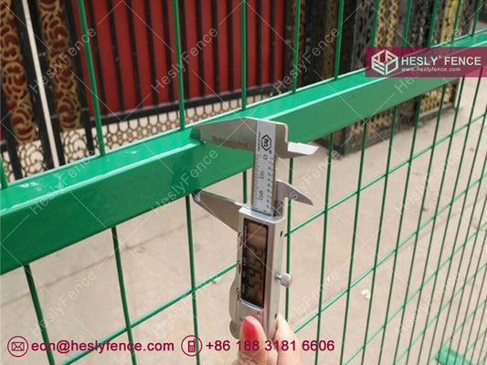 6 أقدام X9.5 'الوان خضراء السياج المؤقت المتحرك الشبكة. المزود
