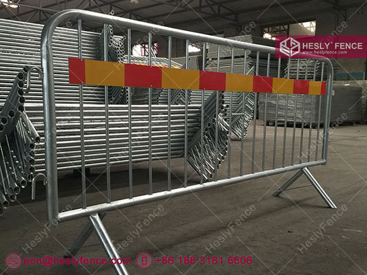 1حاجز الحشود ذو أقدام مخلبة (صناعة الصين) المزود