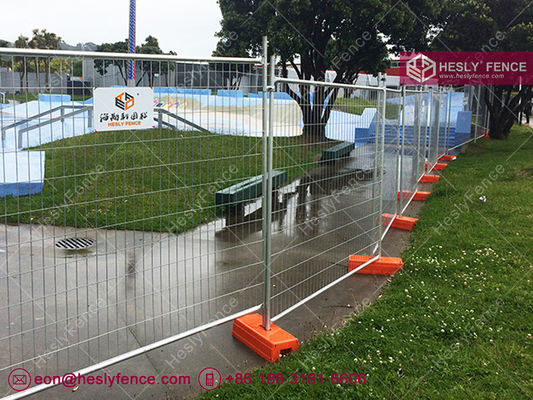 2.0m عالية الإنشاءات المؤقتة الألواح السياج مع النمط النفخ البرتقالي الكتلة البلاستيكية، 42micron متر غلف المزود