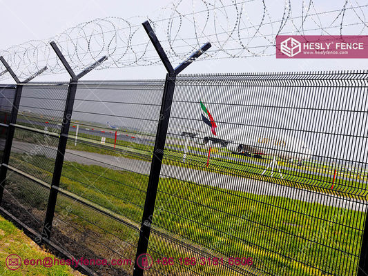 سياج صافي من الشبكة مع أشرطة الحلاقة العليا 358 لوحة شبكة مضادة للتسلق 8 أسلاك فولاذية المزود