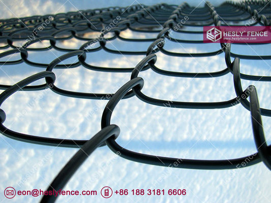 شبكة سياج فينيل سوداء متشابكة | فتحة شبكة 60X60 مم | سلك 4.0 مم - Hesly Fence، الصين المزود