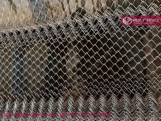 سلاسل هيسلي للسياج. فتحة الشبكة 55×55 ملم. سلك مغلف 4.5 ملم. المزود