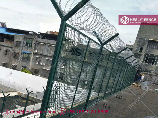 شبكة سلكية لحامية مع كوب سلك حلاقة من أعلى المجموعة المزود